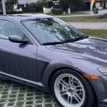 Mazda RX-8 із V6: культова керованість (фото)