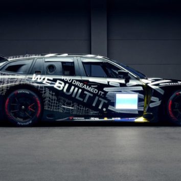 BMW перетворила April Fools’ на справжній M3 Touring GT