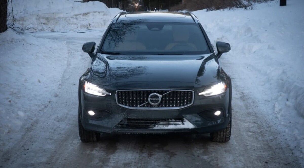 Volvo V60 Cross Country стане майбутньою класикою (фото)
