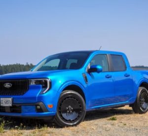 Ford Maverick відкликають через небезпечний люк