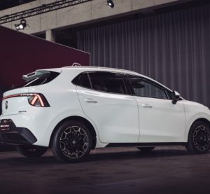 MG4 Urban кидає виклик Megane за ціною R5 (фото)