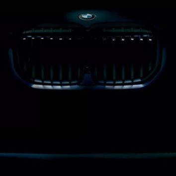 BMW та Alpina готують щось особливе на базі X7