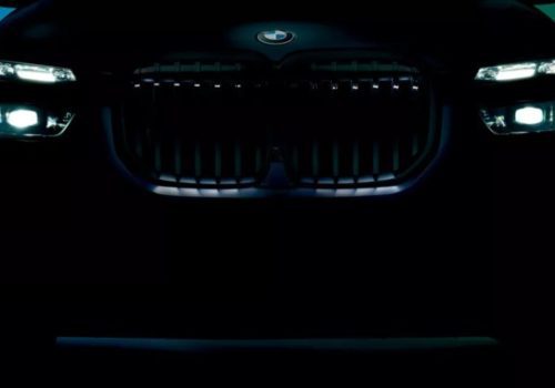 BMW та Alpina готують щось особливе на базі X7
