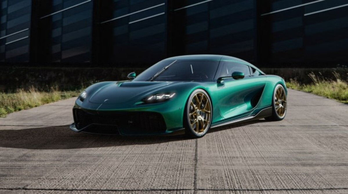 Koenigsegg запускає виробництво Gemera після тривалої паузи