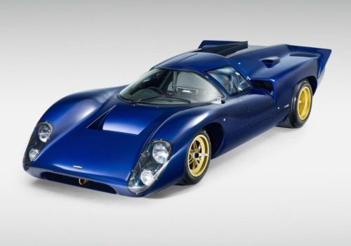 Lola T70S GT: класичний гоночний болід став дорожнім