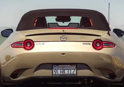 Легендарний родстер Mazda MX-5 Miata (огляд)