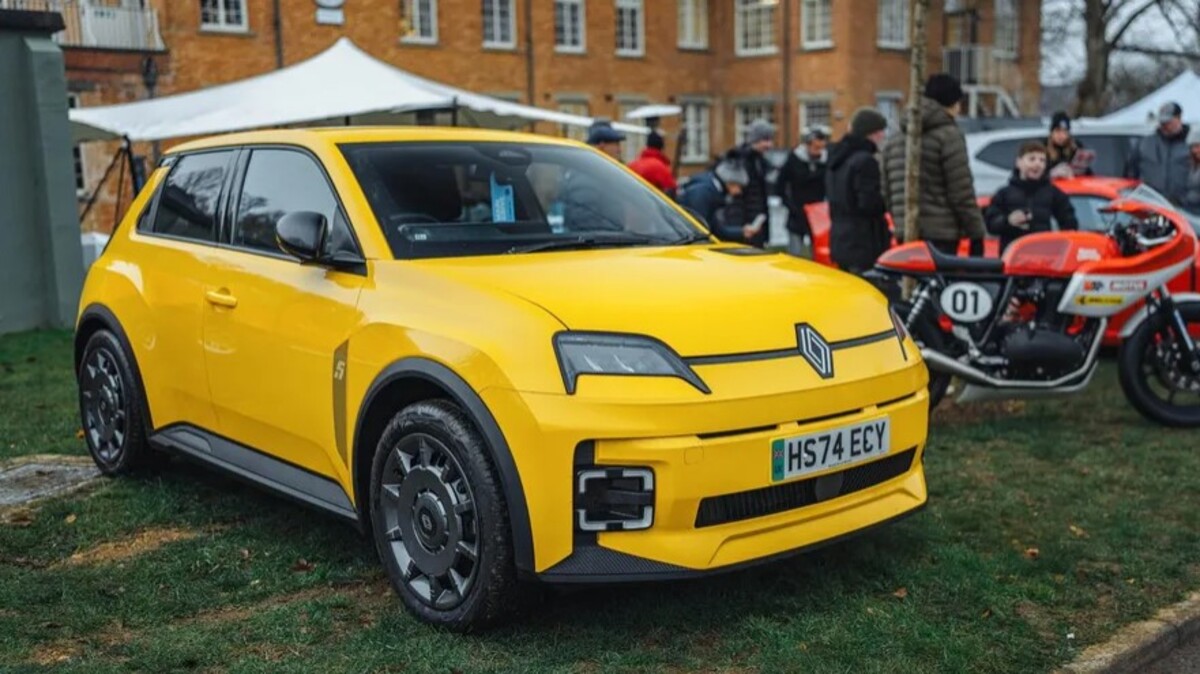 Як Renault 5 ламає стереотипи про нудні електрокари