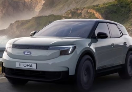 Ford Explorer EV 2026 : нова батарея та модернізований мотор