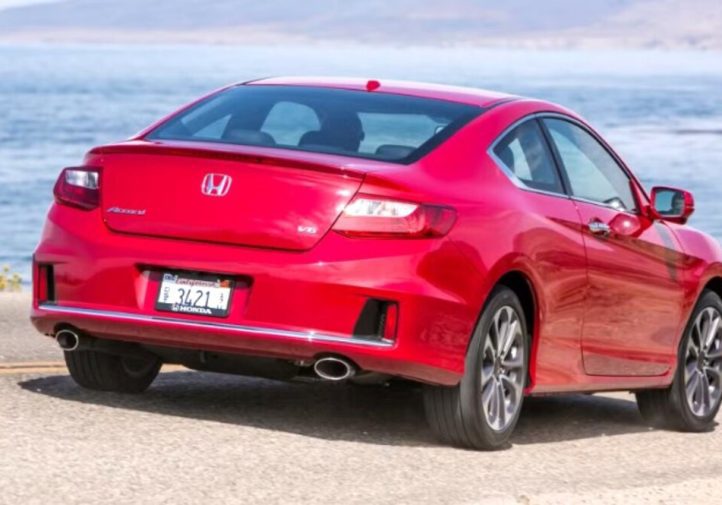 Honda Accord Coupe 2013–2017 – останнє V6 купе (фото)