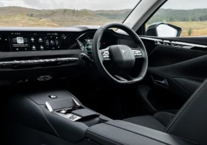 DS No 4 2026: головні зміни в дизайні та техніці (огляд)