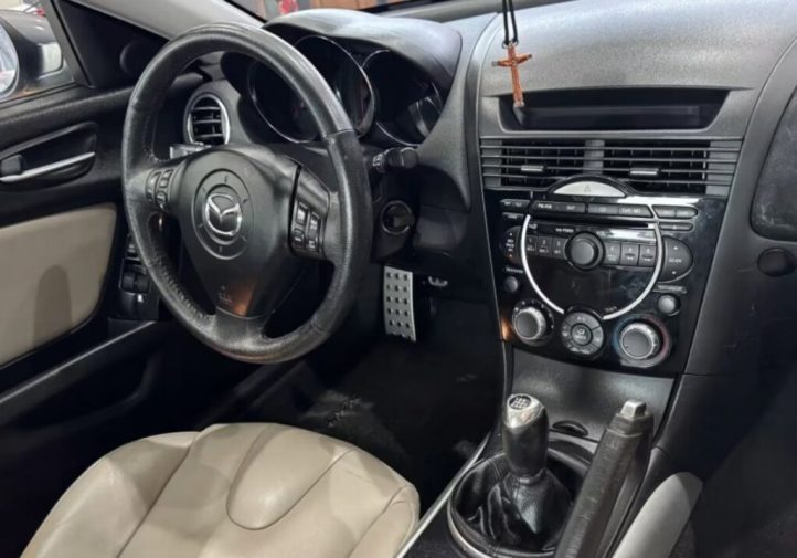 Ідеальний компроміс для фанатів Mazda RX-8 (фото)