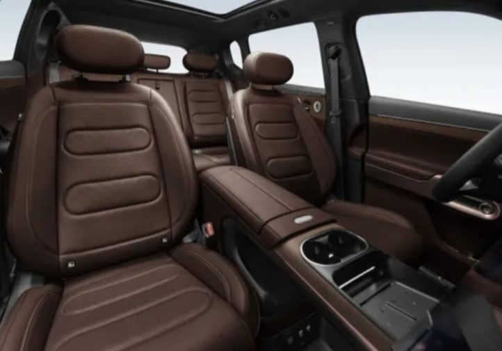 Електричний Smart #5 отримав версію Brabus на 637 к.с. (огляд)