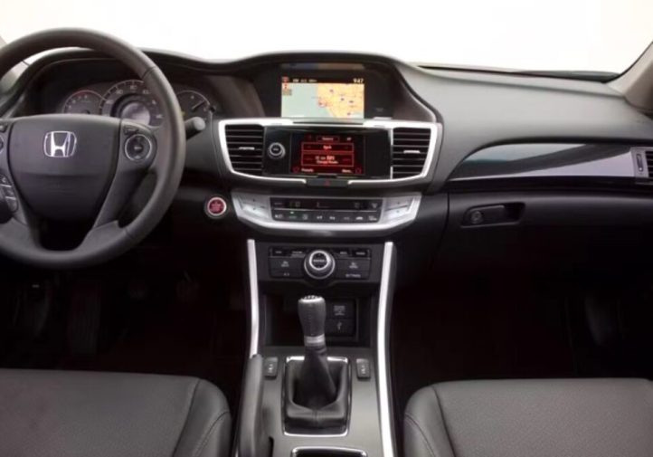 Honda Accord Coupe 2013–2017 – останнє V6 купе (фото)