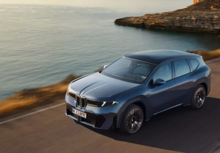 BMW змінює плани виробництва iX3 після запуску (фото)