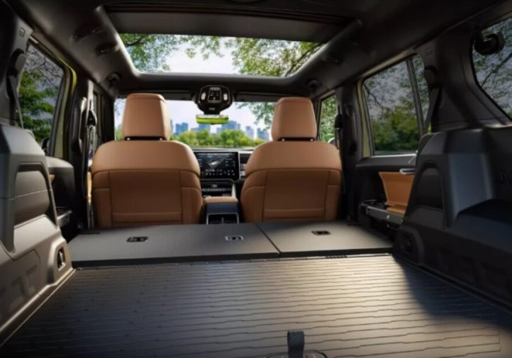 Нові електро-SUV: Rivian R2 і Jeep Recon (фото)