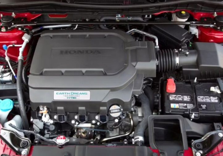 Honda Accord Coupe 2013–2017 – останнє V6 купе (фото)