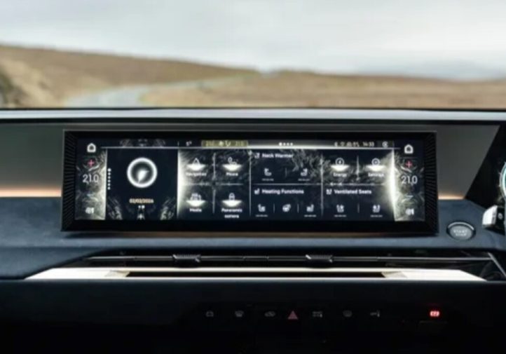 DS No 8: французький електрокар між седаном і кросовером