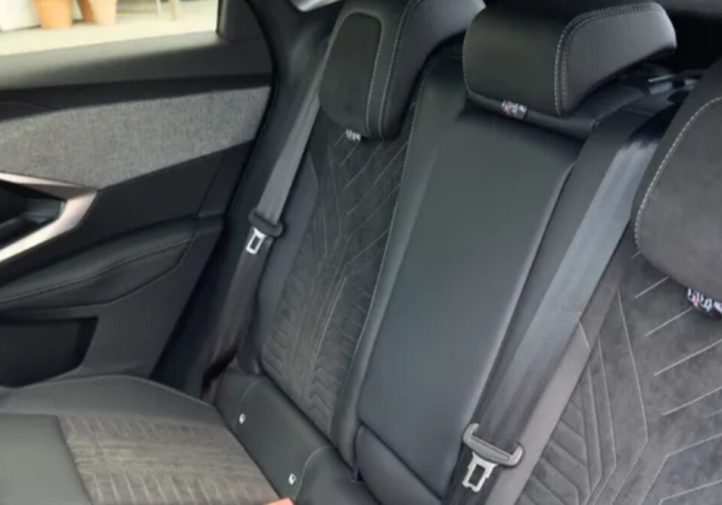 Новий Peugeot 3008: гібриди, дизайн і комфорт (фото)