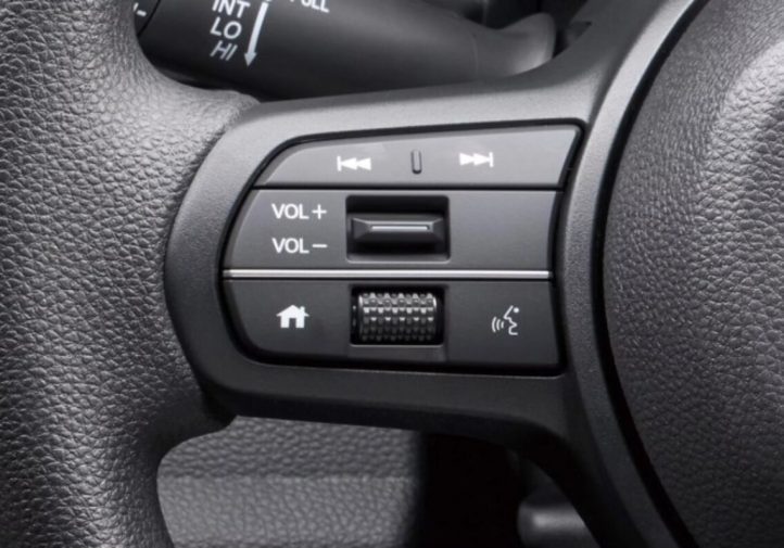 Оновлений Honda N-Van: турбо, цифрова панель і нові кольори