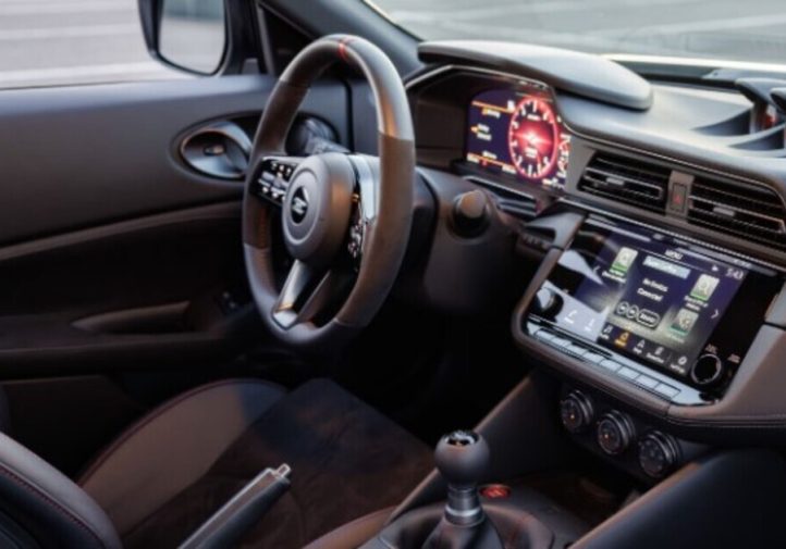 Nissan Z NISMO 2027: ручна коробка і апгрейд гальм (фото)