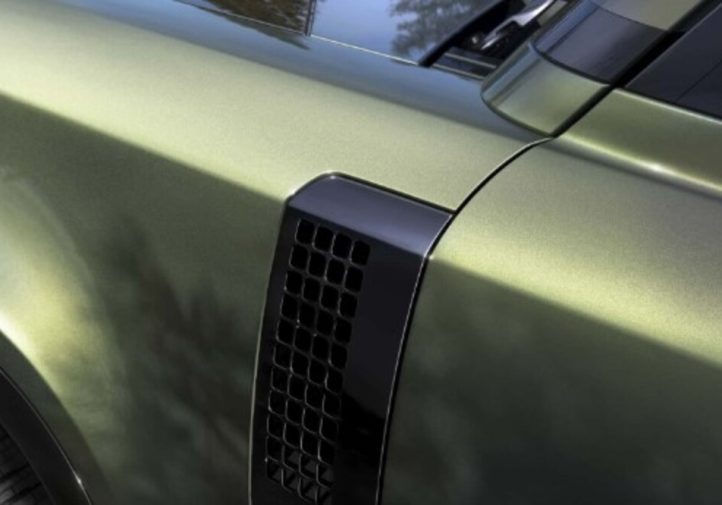 Малий Land Rover Defender на підході (фото)