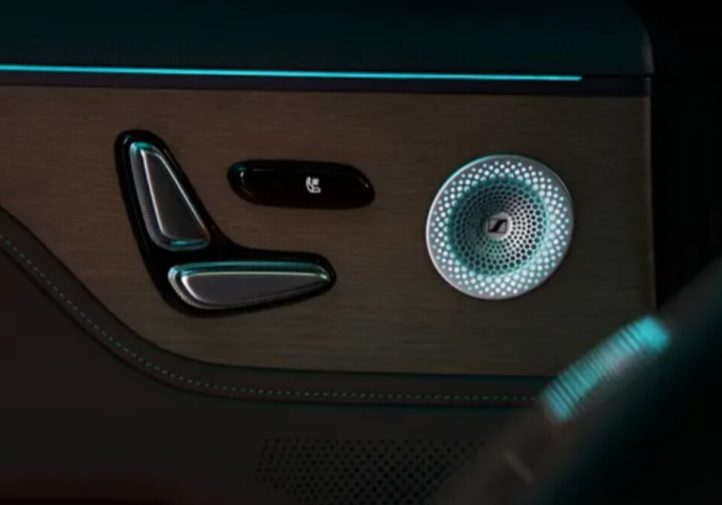 Електричний Smart #5 отримав версію Brabus на 637 к.с. (огляд)