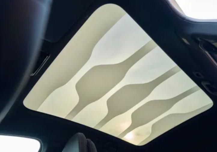 Електричний Mercedes GLC отримав 483 к.с. і Hyperscreen