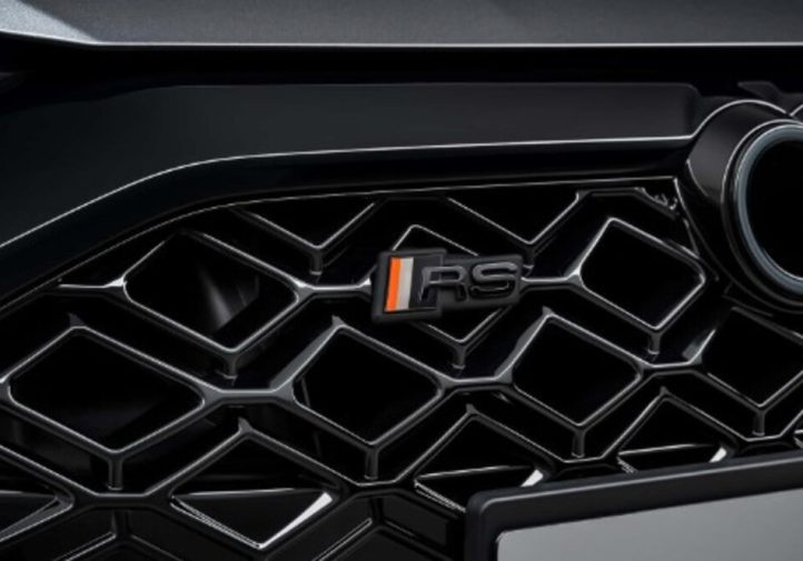 Audi представила найекстремальнішу RS3 (фото)