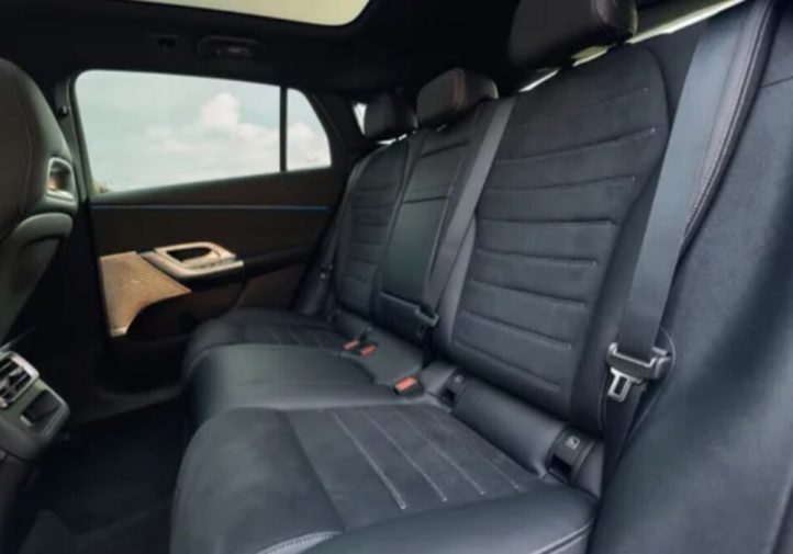 Електричний Mercedes GLC отримав 483 к.с. і Hyperscreen