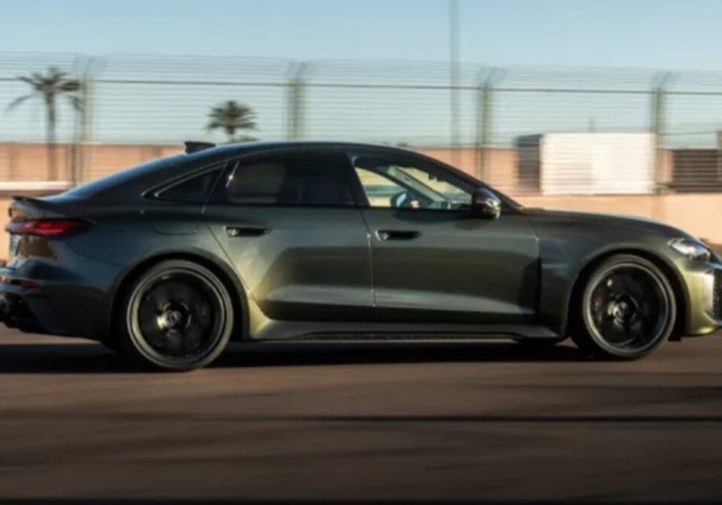 Найтехнологічніший Audi RS5 в історії (огляд)