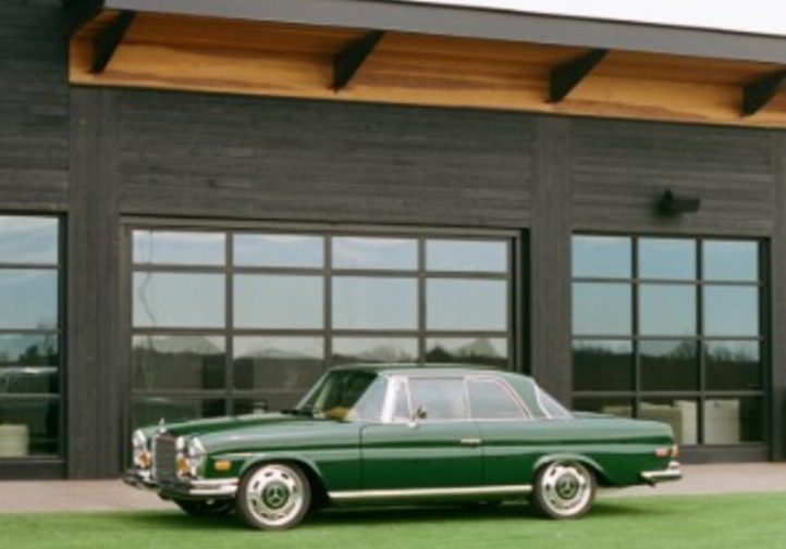 1969 Mercedes 280SE отримав потужний AMG V8 (фото)