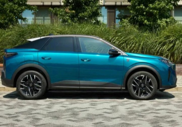 Новий Peugeot 3008: гібриди, дизайн і комфорт (фото)