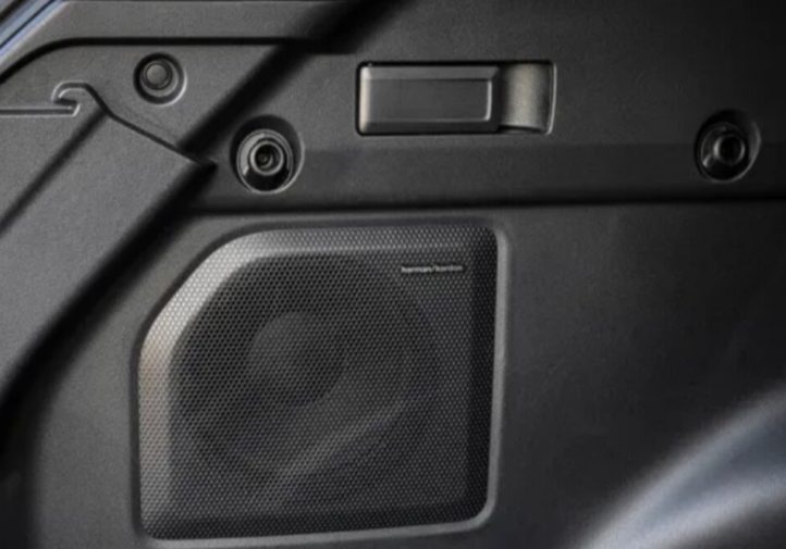 Subaru перетворив Solterra на справжній універсал