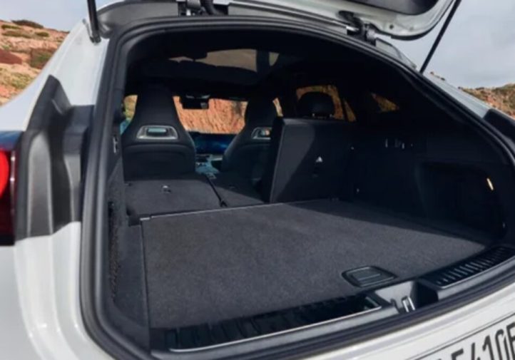 Електричний Mercedes GLC отримав 483 к.с. і Hyperscreen