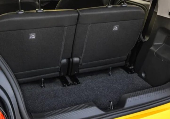 Renault Twingo E-Tech проти конкурентів: що пропонує новинка