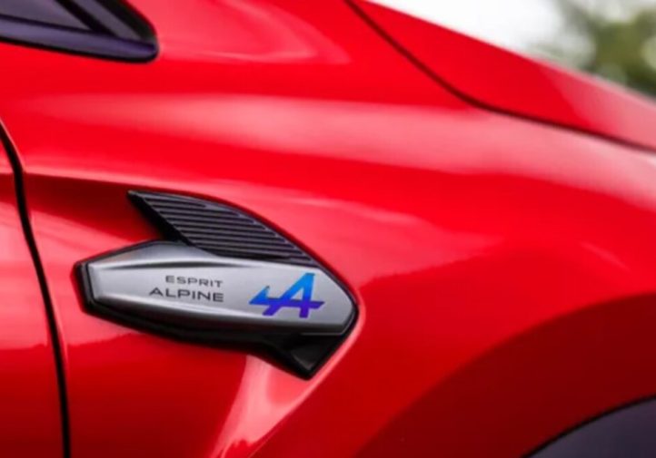 Чим цікавий Renault Symbioz: головні особливості новинки