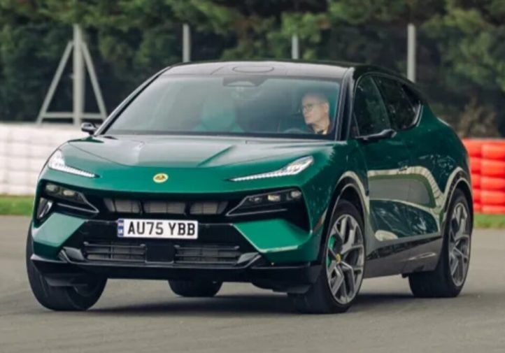 Lotus Eletre X: електричний SUV отримав гібридну версію