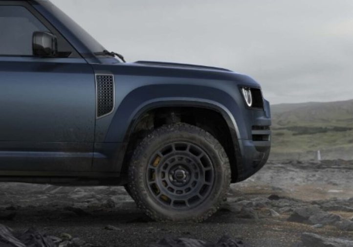 Малий Land Rover Defender на підході (фото)