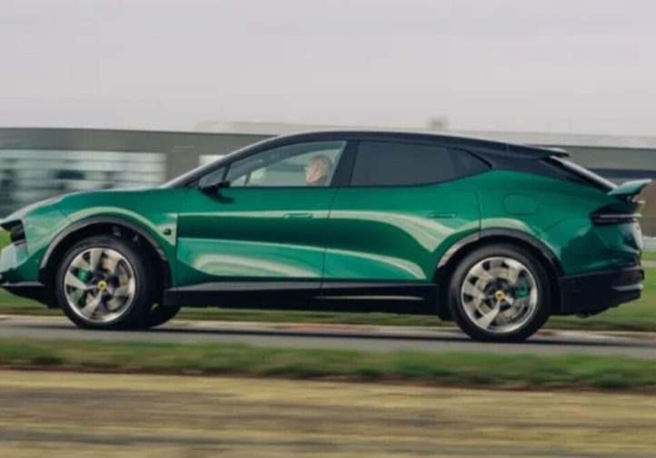 Lotus Eletre X: електричний SUV отримав гібридну версію