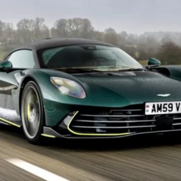 Valhalla — перший «справжній» середньомоторний Aston Martin