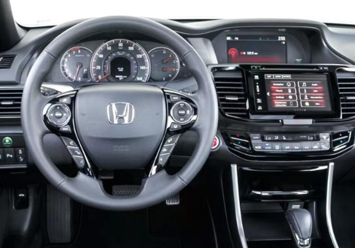 Honda Accord Coupe 2013–2017 – останнє V6 купе (фото)