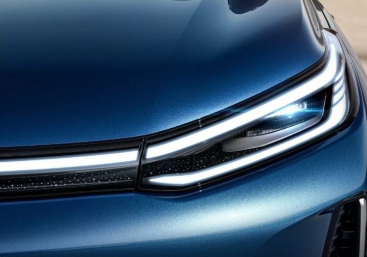 Geely Galaxy M7: гібрид з рекордним запасом ходу