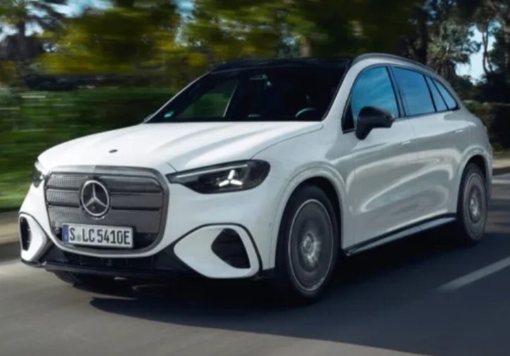 Електричний Mercedes GLC отримав 483 к.с. і Hyperscreen