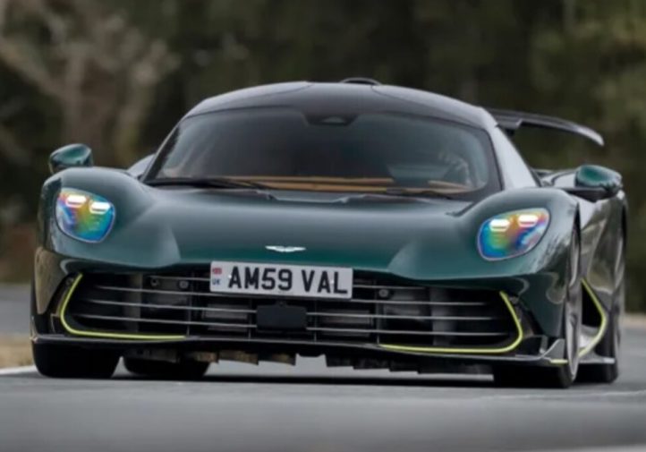 Valhalla — перший «справжній» середньомоторний Aston Martin