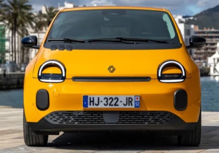 Renault Twingo E-Tech проти конкурентів: що пропонує новинка