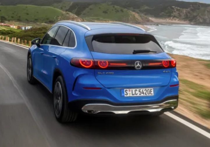 Електричний Mercedes GLC отримав 483 к.с. і Hyperscreen