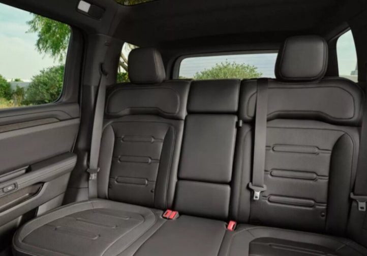 Нові електро-SUV: Rivian R2 і Jeep Recon (фото)