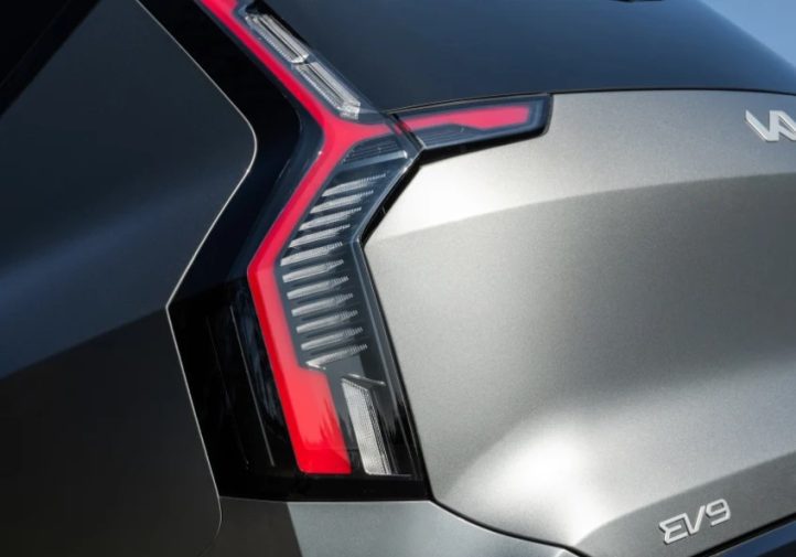 Новий Kia EV9 GT:  електричний SUV із характером спорткара