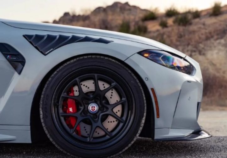 DinMann M4 Maloo: купе перетворили на унікальний пікап