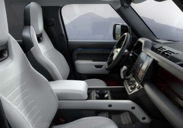 Малий Land Rover Defender на підході (фото)